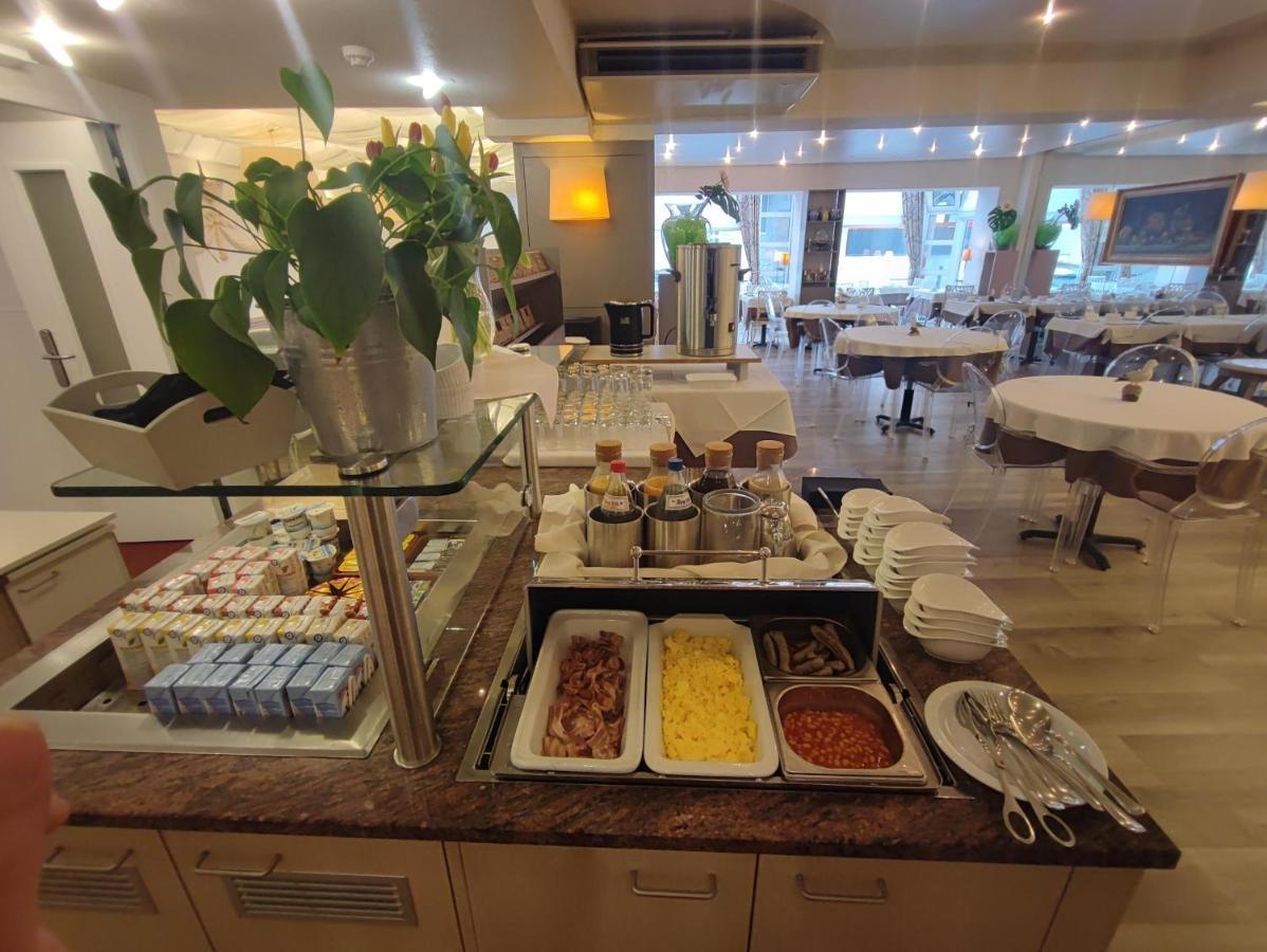 Glenmore Hotel